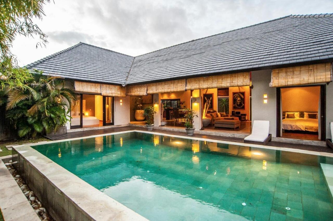 Seminyak Villa Zewnętrze zdjęcie